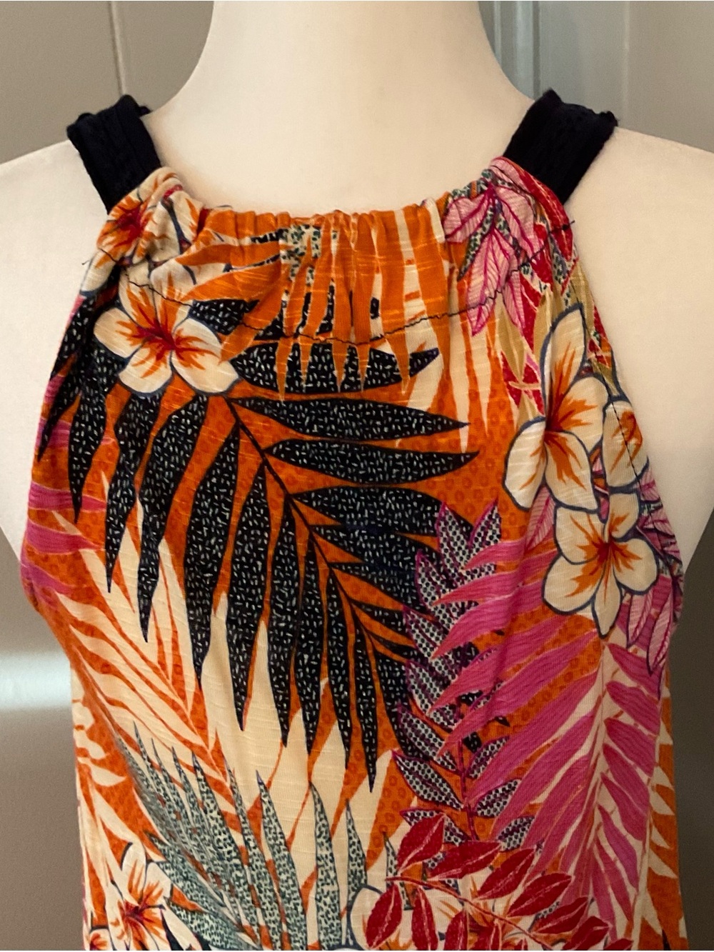 Cable & Gauge Orange Tropical Floral Racerback Tank - Picture 6 of 9